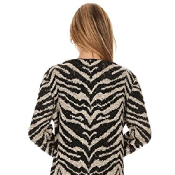 Warm and Fuzzy Thick Cardigan Overcoat in Animal - Picture 6 of 8